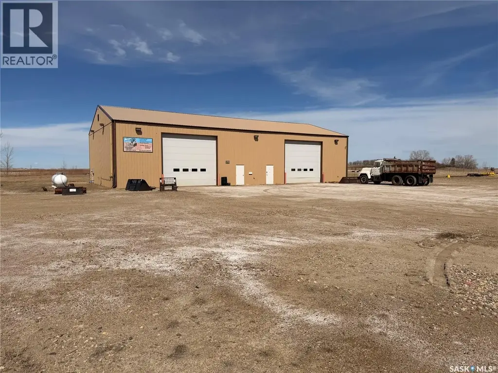 201 Margaret Street, Lampman